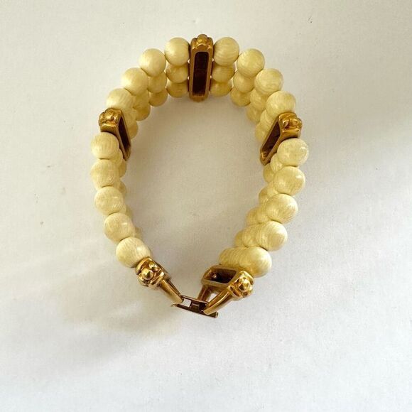 Napier cream and gold tone vintage multi strand bracelet - Picture 5 of 8